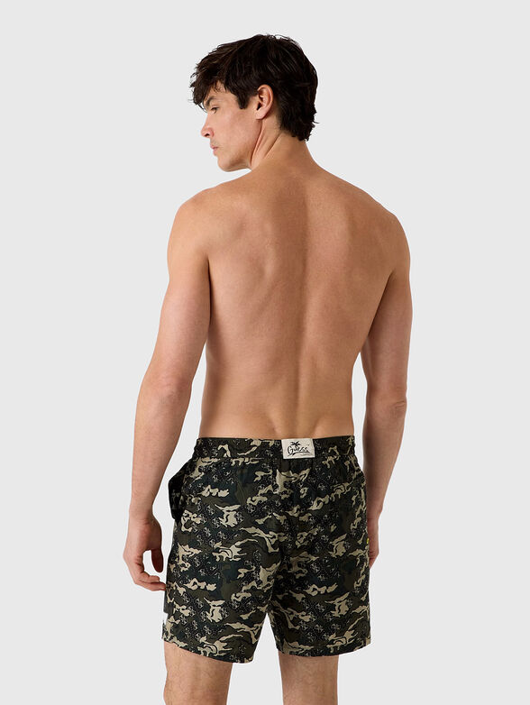 Camouflage-print beach shorts - 3
