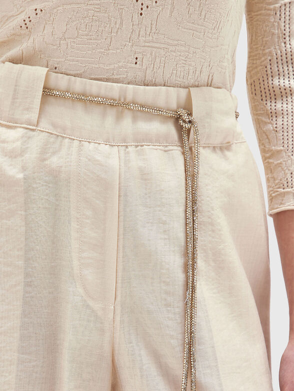 Trousers  with a high waist and wide legs - 3