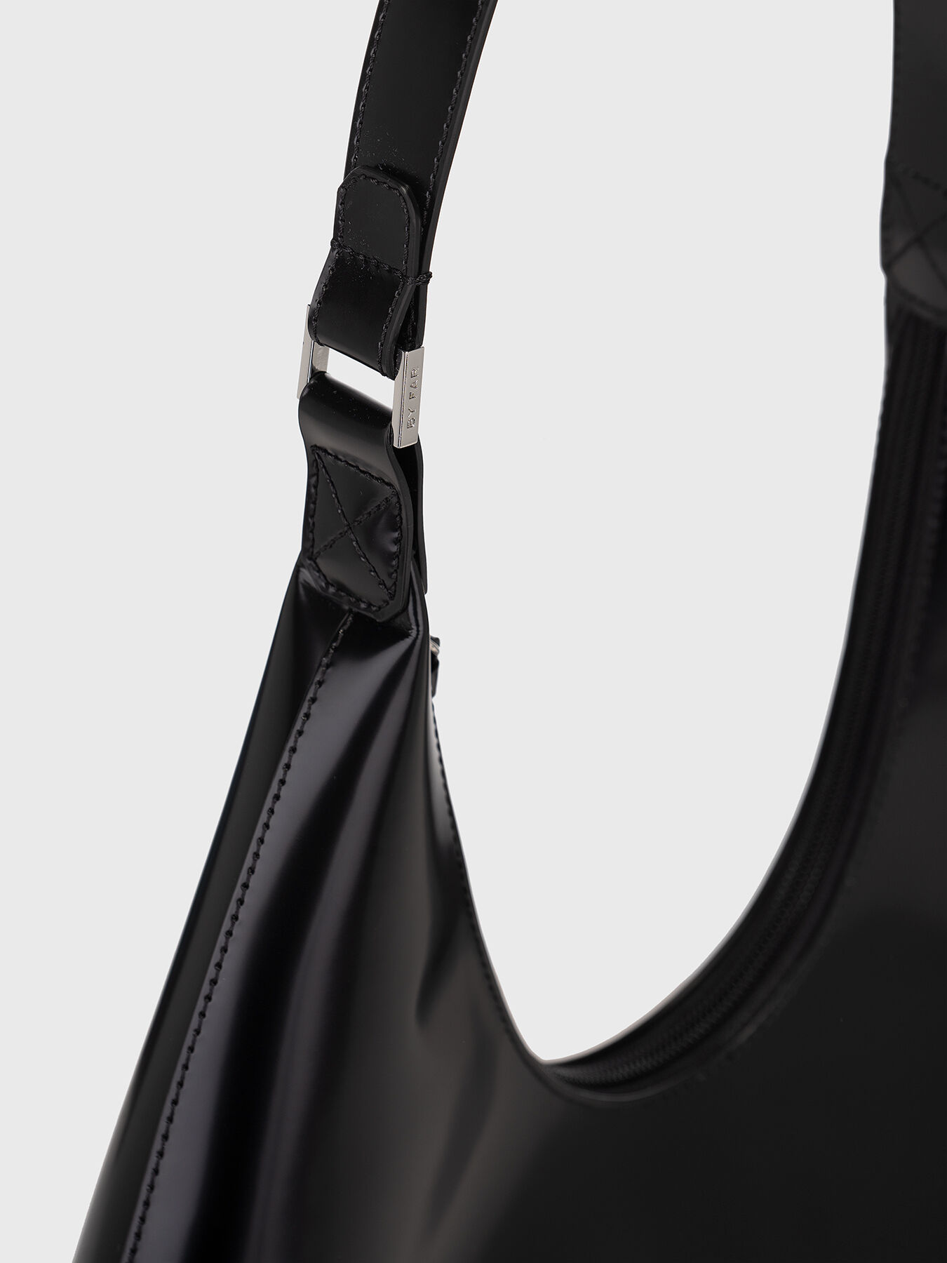 PAIN OR PLEASURE★韓国★人気★AMBER LEATHER BAG black 100039-A1EX-Z99Q