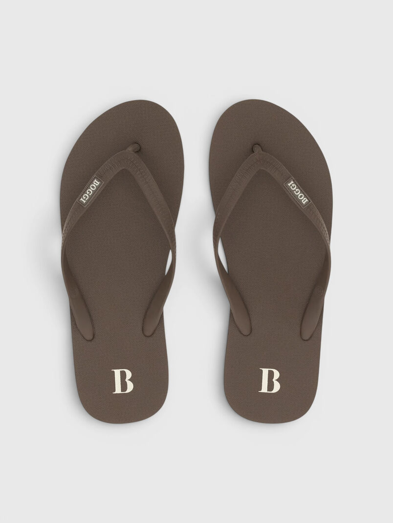 Beach slippers with a logo - 3