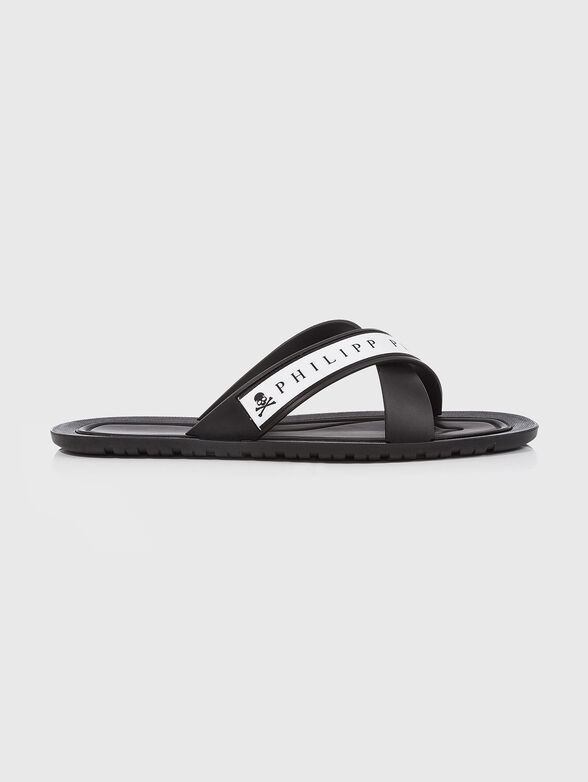Black beach slippers with logo detail - 1