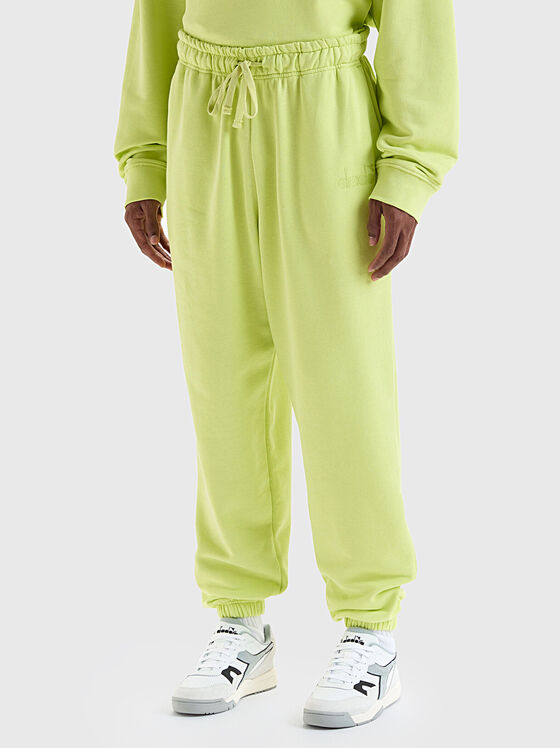 Зелен спортен панталон с лого елемент - 1