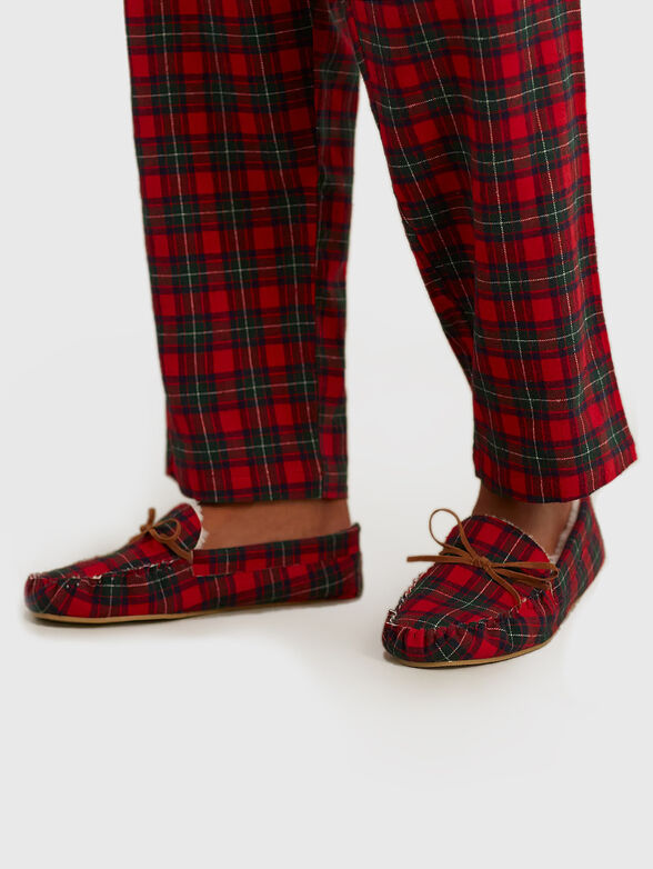 TARTAN FAMILY homemade slippers - 2