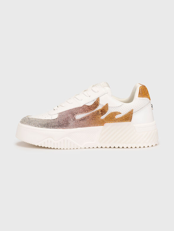 WALK OUT sports shoes with glamorous appliqu&eacute;s - 4