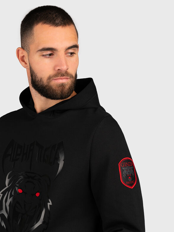 H018 black sweatshirt with print - 4
