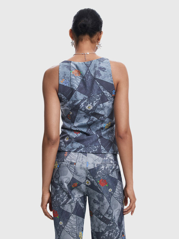 Top with print - 2