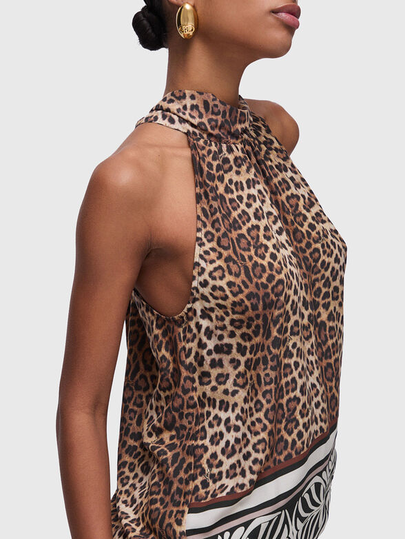 Top with animal print - 4