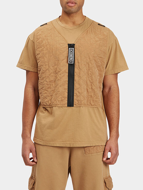 T-shirt with a decorative detail in beige - 1