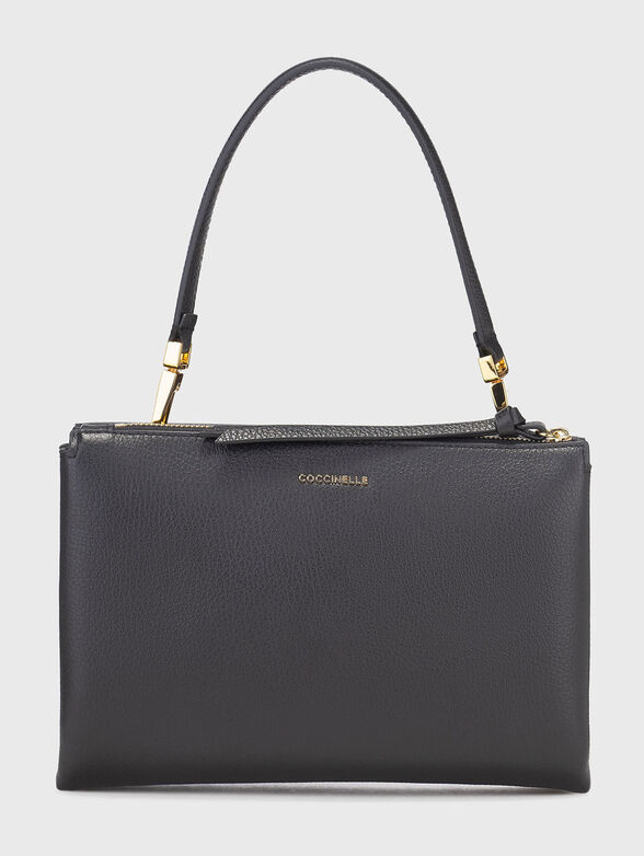 Leather bag with embossed texture - 3