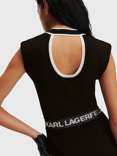 Black slim dress with cut out detail on the back - 3