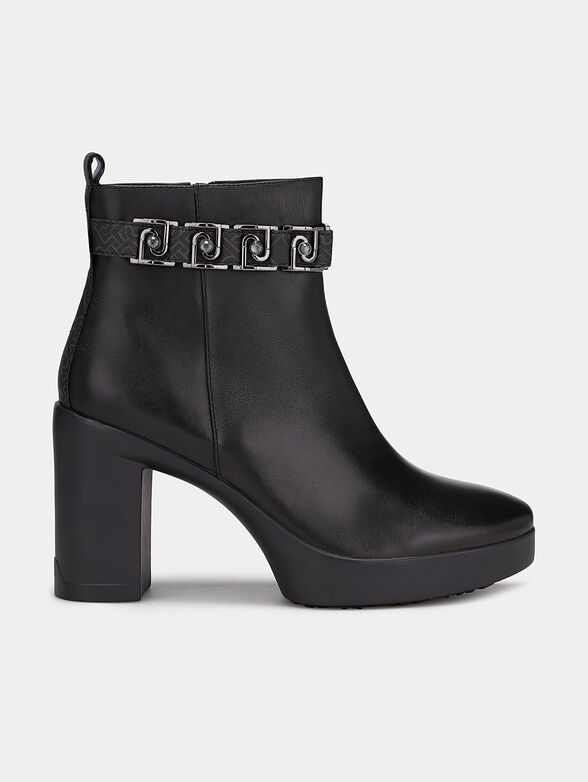 Ankle boots with logo detail - 1