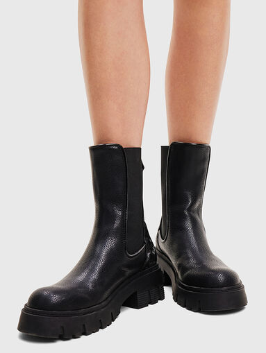 Black Chelsea boots - 5