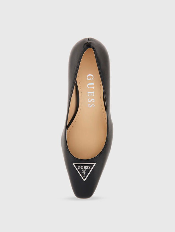 VARLAY shoes with triangular logo - 4