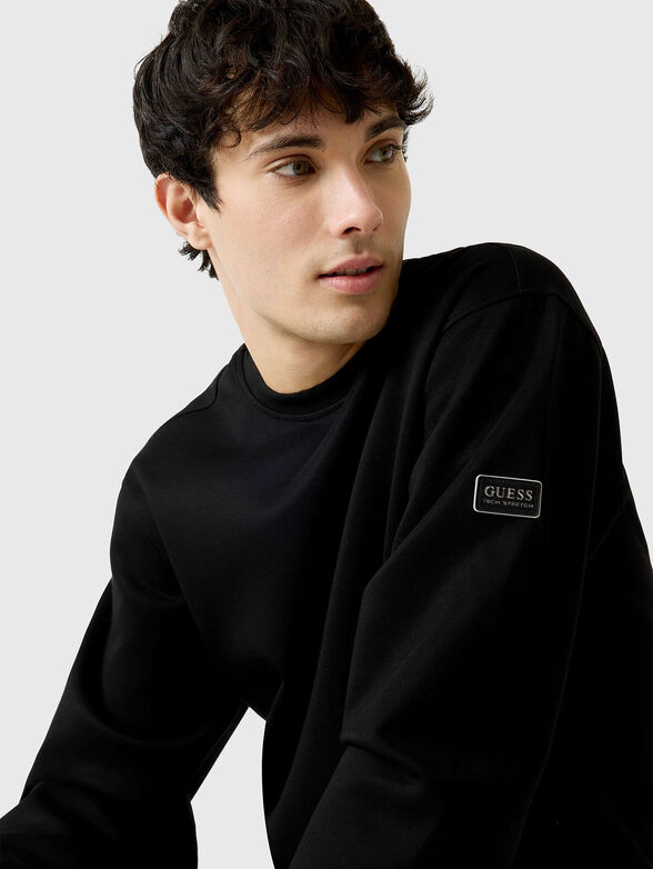 Sweatshirt with oval neck - 4