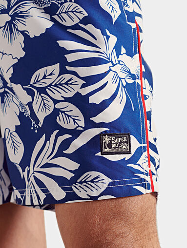 Swim shorts with print - 5