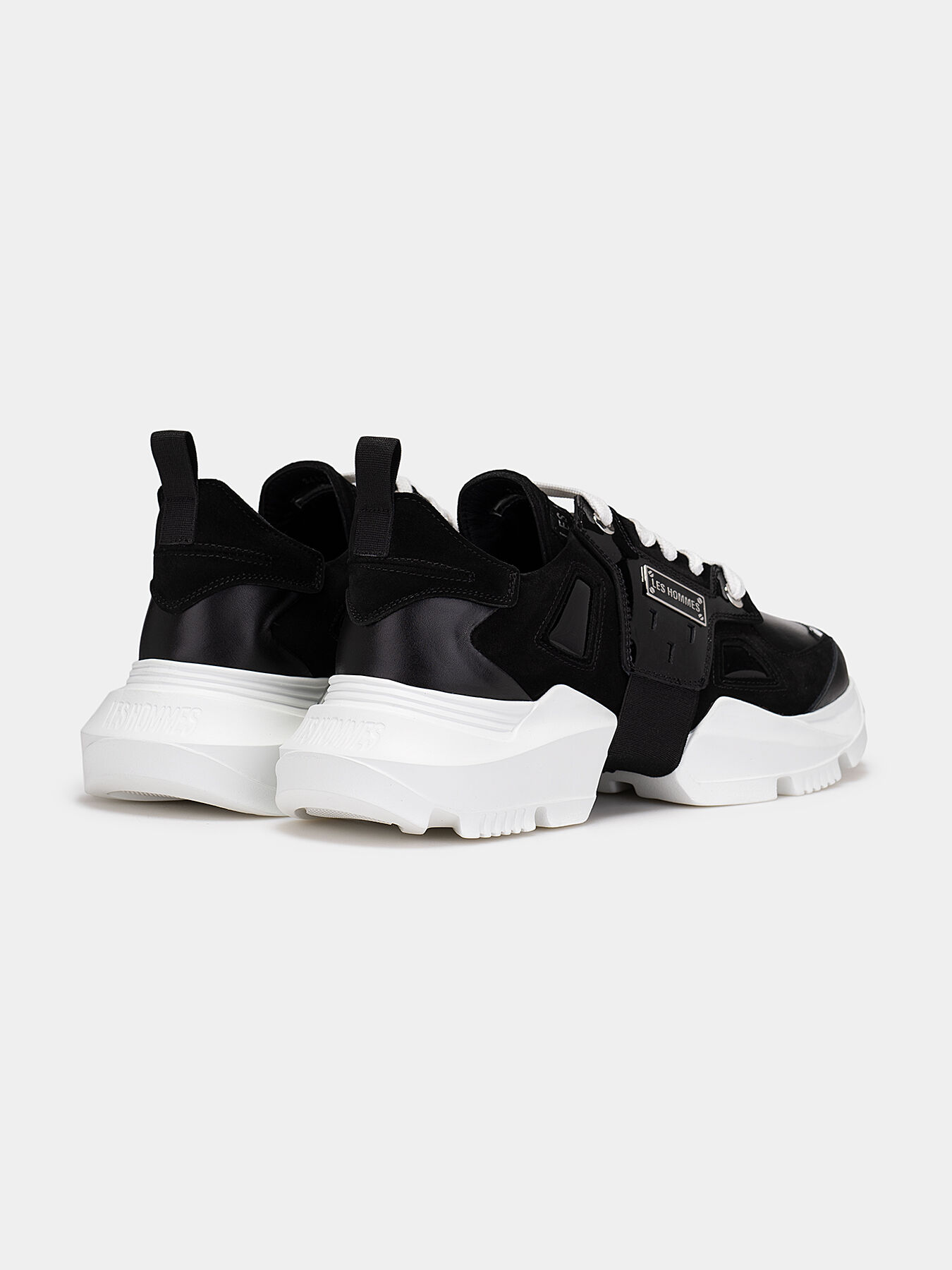 Les sneakers on sale