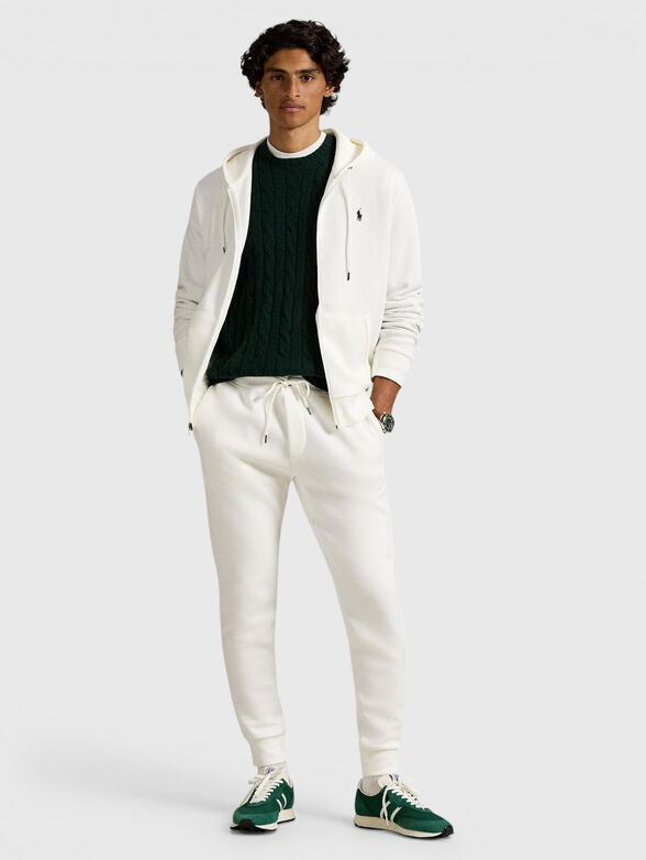 Sport trousers with pockets - 4