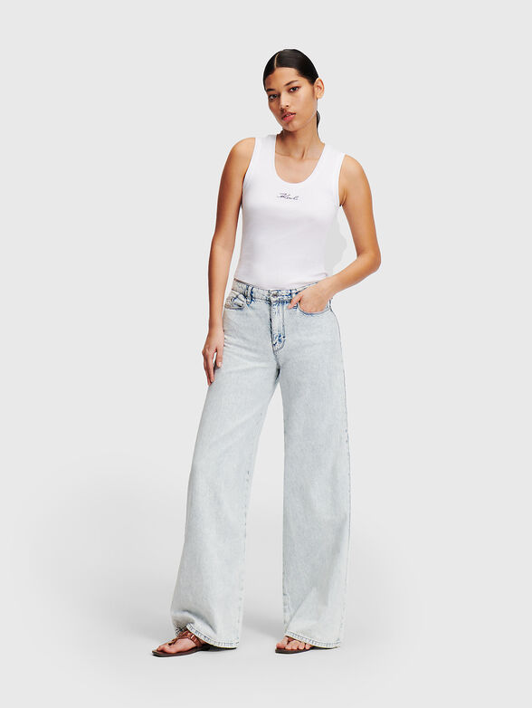 Jeans with wide legs - 1