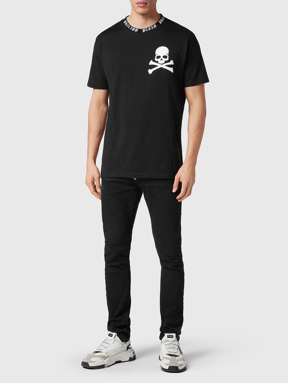 SKULL & BONES T-shirt in black  - 2
