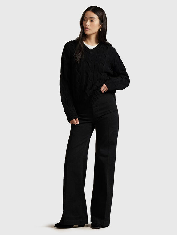 Cable knit wool and cashmere V-neck jumper - 2