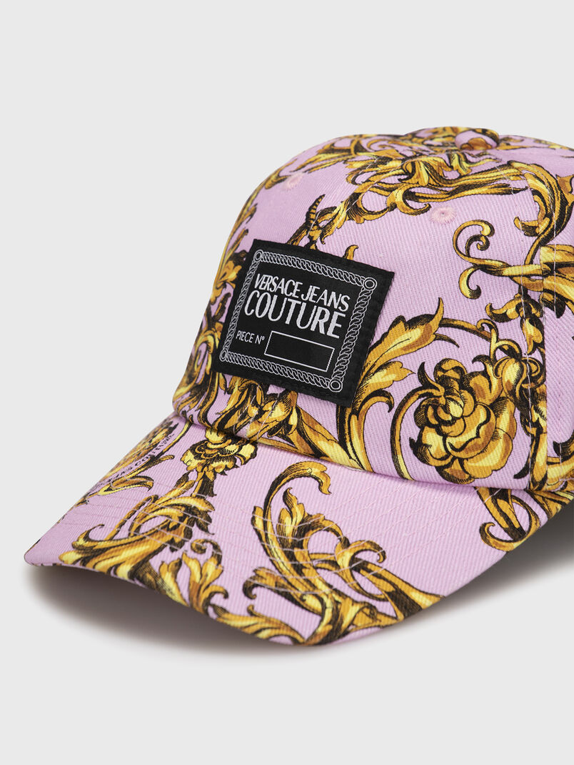 Hat with baroque print - 3