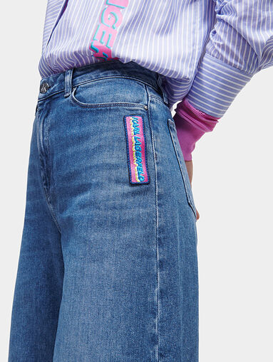 Wide leg jeans with logo patch - 4