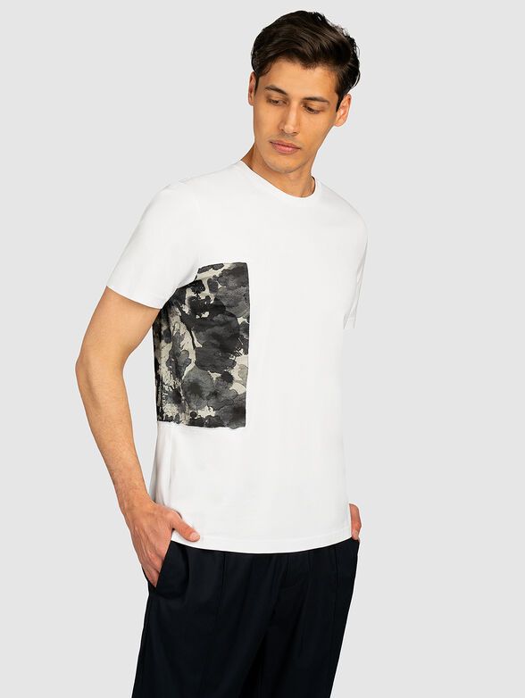 Cotton t-shirt with contrasting detail - 2