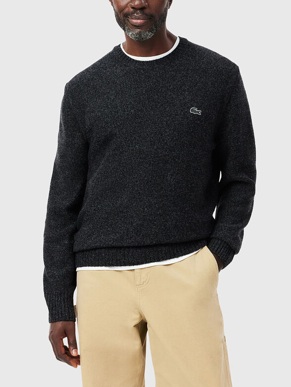 Sweater with oval neckline - 1