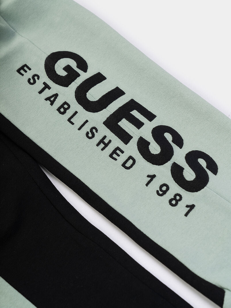 Sports pants with logo accent - 3