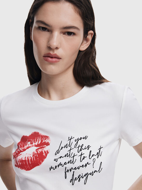 T-shirt with print and embroidery - 3