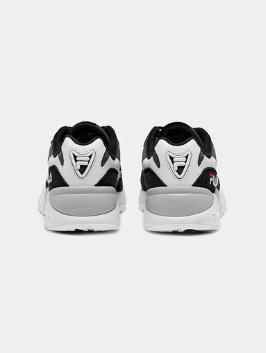 V94M R LOW Black sneakers - 3