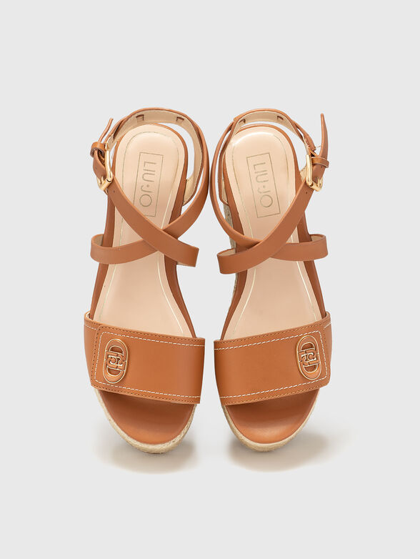 BALI 01 leather sandals in brown - 6
