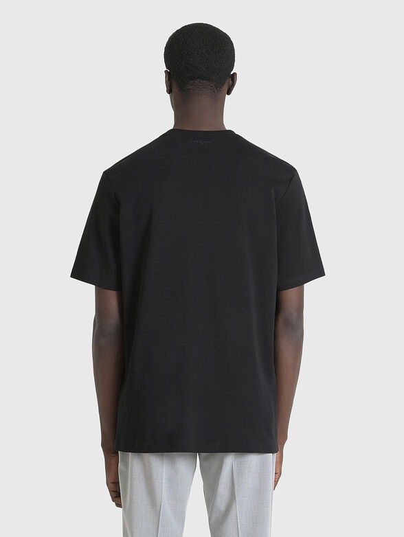 Black T-shirt with accent pockets - 2