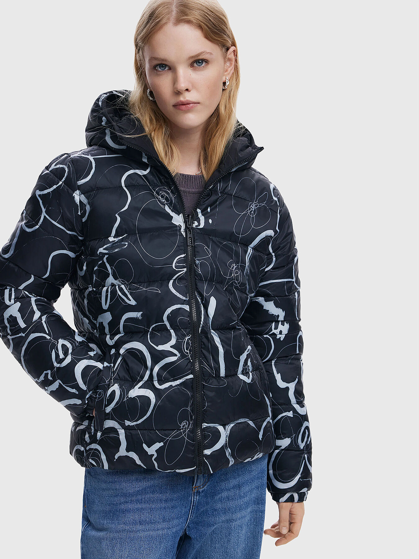 Double-faced jacket brand DESIGUAL — Globalbrandsstore.com/en