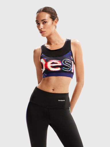 Sport top with contrasting logo detail - 4