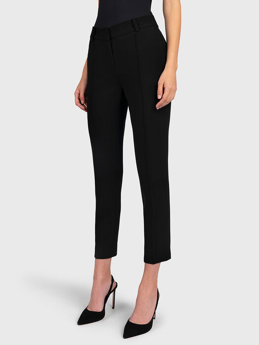 Slim cropped pants in black