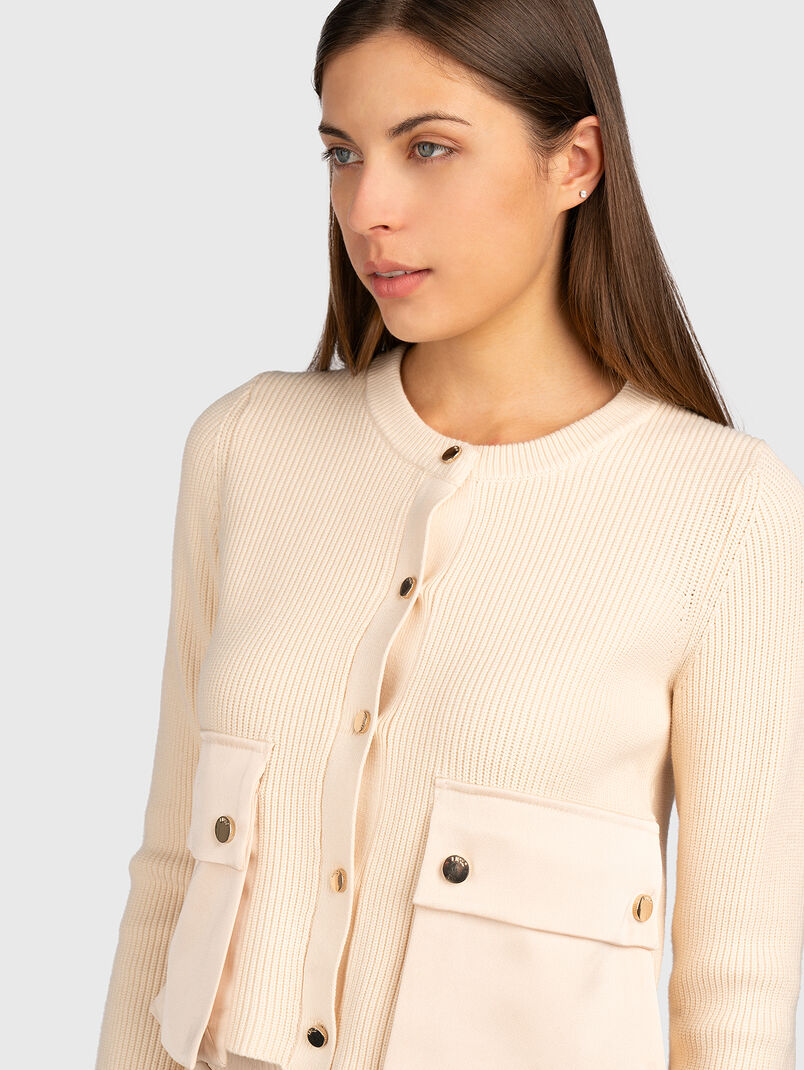 Black cardigan with pockets - 3