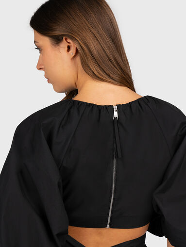 Cotton dress with cut out detail - 3