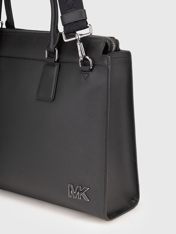 Leather bag with long strap - 5