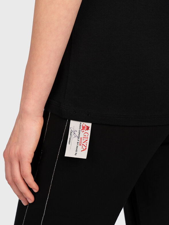Black t-shirt with print - 4