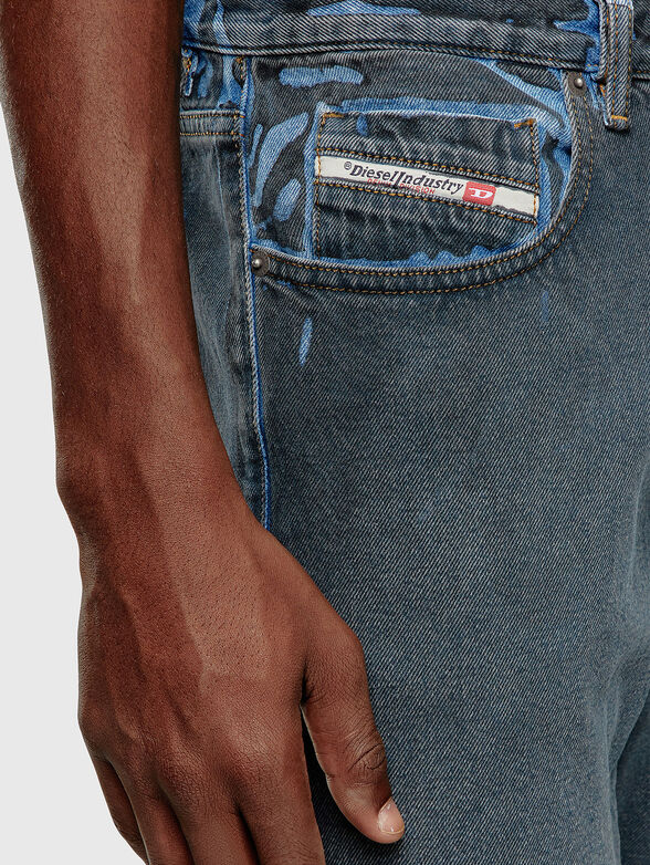 Slim fit jeans with contrasting elements - 3