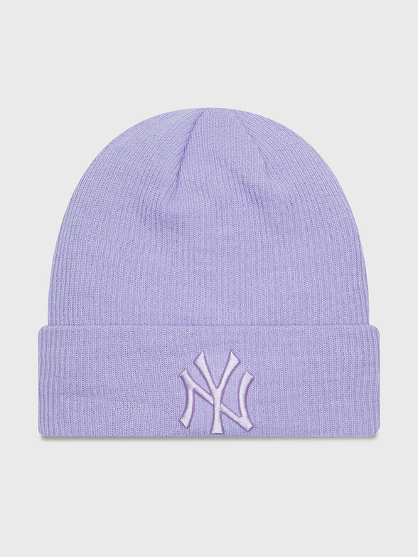 Purple hat with logo detail - 1