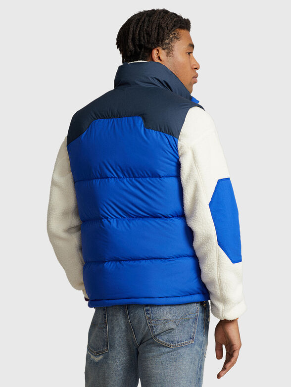 Padded vest with accent pocket - 3
