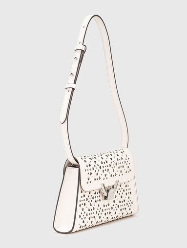 Small leather bag with adjustable handle - 3