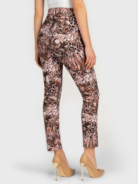 Trousers with animal print - 3