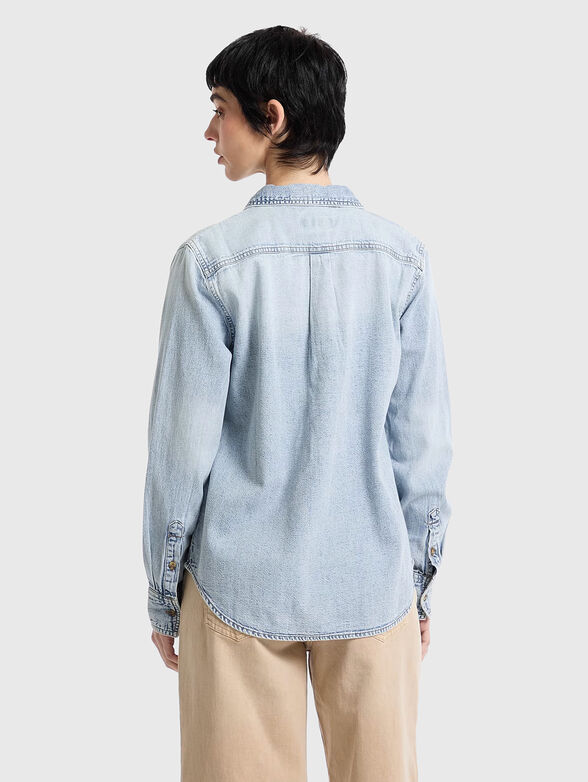 Denim shirt with buttons - 2