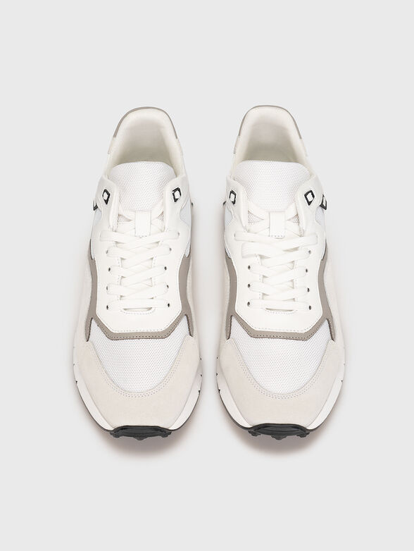 Sports shoes with contrast elements - 6