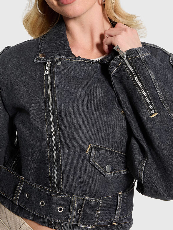 Denim jacket with belt - 6