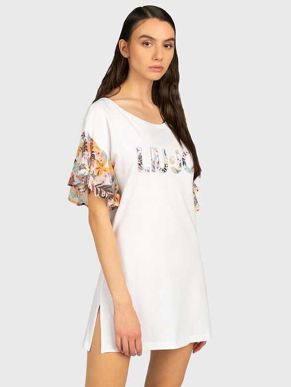 Short dress with frilled sleeves - 1