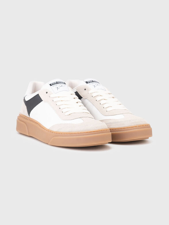 Sports shoes with suede details - 2